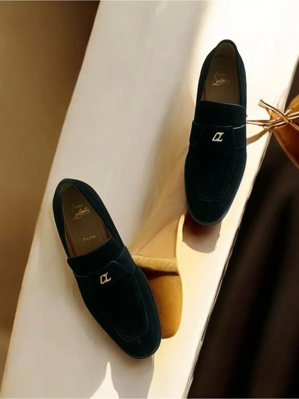 Christian Louboutin Varsimoc Logo-Embellished Suede Loafer Shoes Size 43 $995